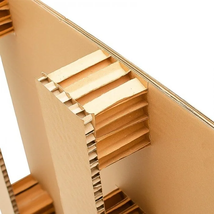 Palet Din Carton Ondulat Tip Euro Lungime 1200 mm, Latime 800 mm, Inaltime 100 mm, Rezistenta 400 kg, Culoare Natur, Nr. Pici...