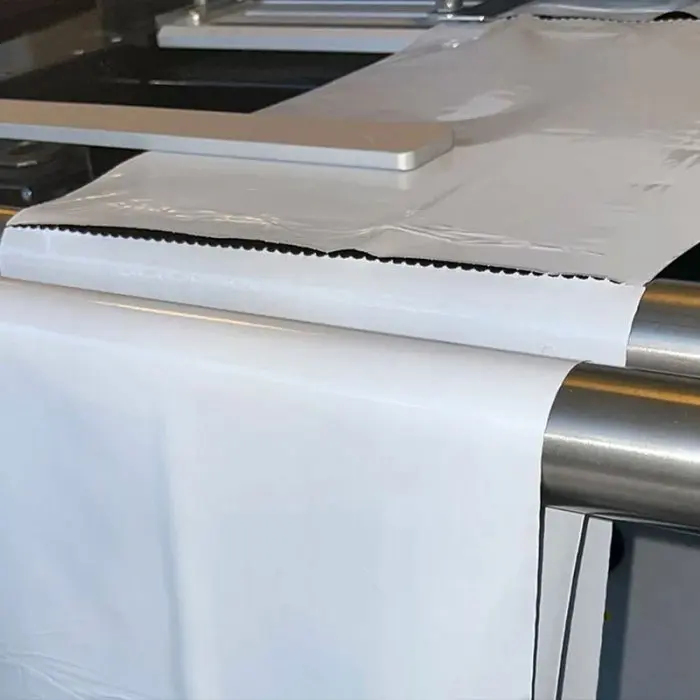 Ролка с предварително отворени полиетиленови пликове Audion SpeedBags® Coex Mailer за машините Speedpack Tabletop 300 и Speedpack 400