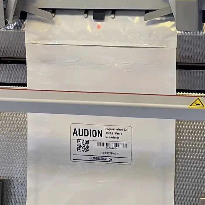 Ролка с предварително отворени полиетиленови пликове Audion SpeedBags® Coex Mailer за машините Speedpack Tabletop 300 и Speedpack 400